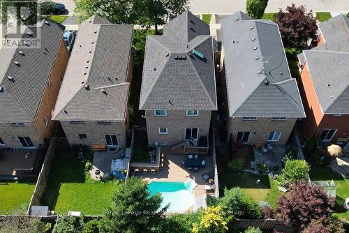 2054 Westmount Drive, Oakville (Wm Westmount), ON - Outdoor