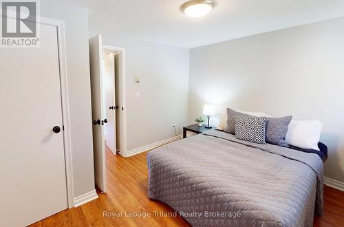 648 Brant Street, Woodstock (Woodstock - North), ON - Indoor Photo Showing Bedroom