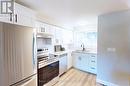 648 Brant Street, Woodstock (Woodstock - North), ON  - Indoor Photo Showing Kitchen 