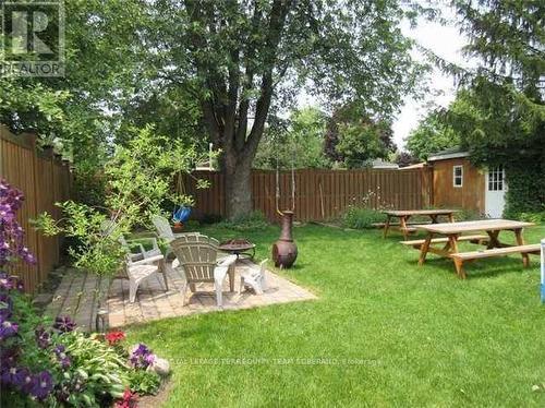 54 ROBERTS CRESCENT , Brampton, Ontario L6W 1G8 4
