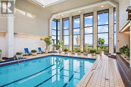 1601 - 2180 Marine Drive, Oakville, ON -  With In Ground Pool