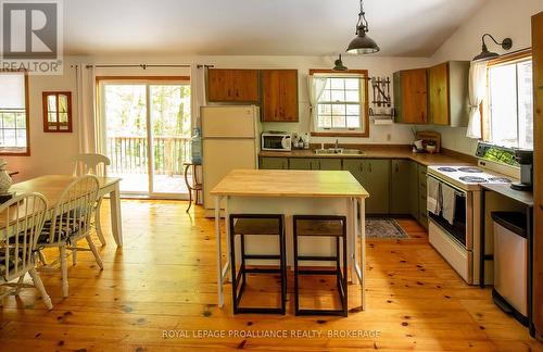 1101 Price Road, Frontenac (Frontenac Centre), ON - Indoor