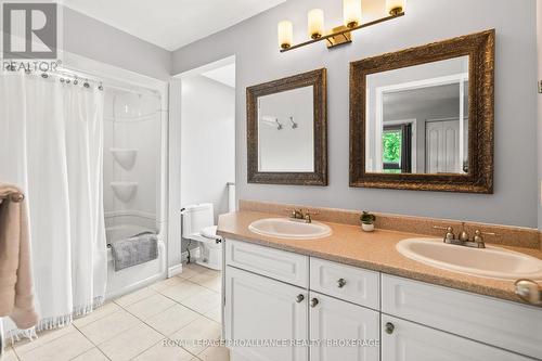 1093 Bauder Crescent, Kingston (North Of Taylor-Kidd Blvd), ON - Indoor Photo Showing Bathroom