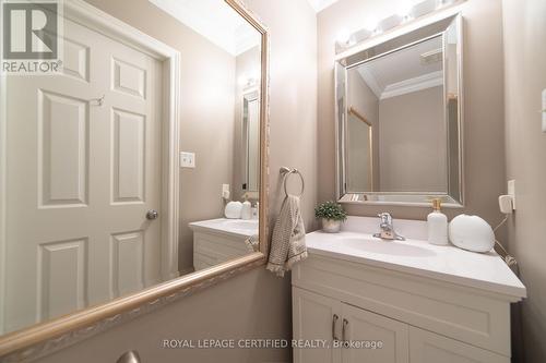 2367 Eighth Line, Oakville, ON - Indoor Photo Showing Bathroom