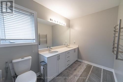 2367 Eighth Line, Oakville, ON - Indoor Photo Showing Bathroom
