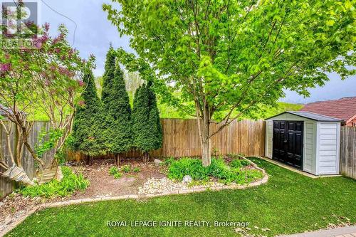 64 Templewood Drive, Kitchener, ON - Outdoor