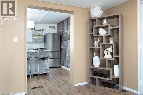 580 Beaver Creek Road Unit# 189, Waterloo, ON - Indoor Photo Showing Other Room