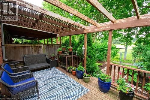 24 Walker Court, Grimsby, ON - Outdoor With Deck Patio Veranda With Exterior