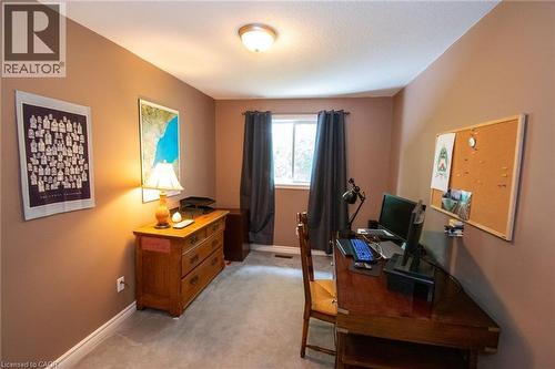 24 Walker Court, Grimsby, ON - Indoor Photo Showing Office