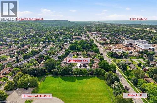 24 Walker Court, Grimsby, ON - Outdoor With View