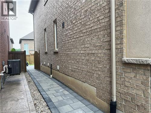 252 Raymond Road Unit# Lower, Ancaster, ON - Outdoor