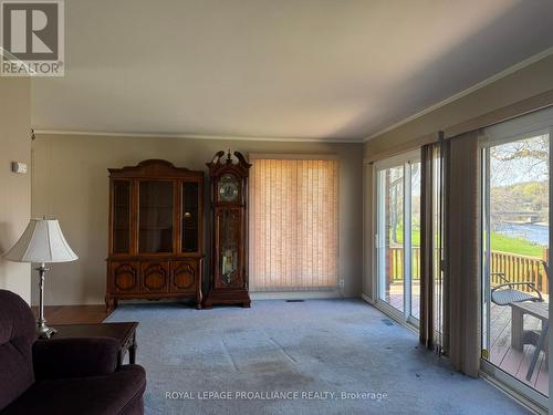 81 Scuttlehole Road, Belleville (Thurlow Ward), ON - Indoor