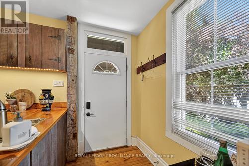 34 Water Street W, Brockville, ON - Indoor Photo Showing Other Room