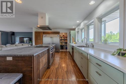 11327 Highway 17, West Nipissing (Sturgeon Falls), ON - Indoor Photo Showing Kitchen