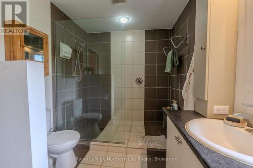 11327 Highway 17, West Nipissing (Sturgeon Falls), ON - Indoor Photo Showing Bathroom