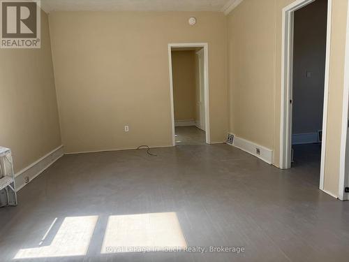 519 Yonge Street, Midland, ON - Indoor Photo Showing Other Room