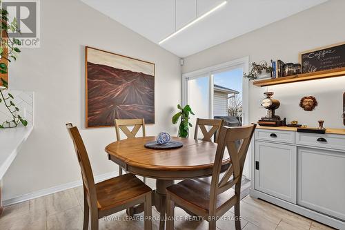 964 Rainbow Crescent, Kingston (Kingston East (Incl Barret Crt)), ON - Indoor Photo Showing Dining Room