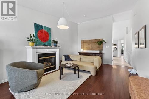 964 Rainbow Crescent, Kingston (Kingston East (Incl Barret Crt)), ON - Indoor Photo Showing Living Room With Fireplace