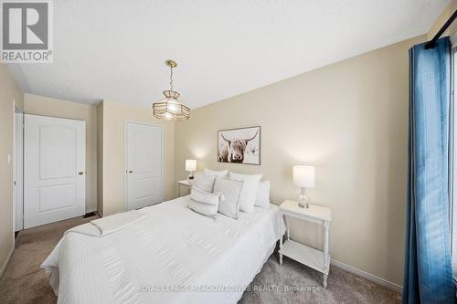 21 - 5530 Glen Erin Drive, Mississauga, ON - Indoor Photo Showing Bedroom