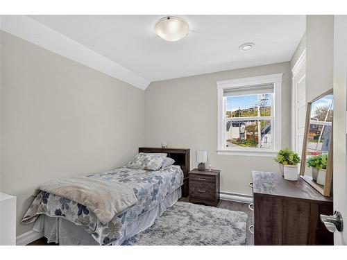 13 The Green Road, Upper Island Cove, NL - Indoor Photo Showing Bedroom