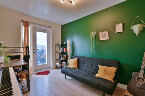 Chambre à coucher - 301-14595 Rue Sherbrooke E., Montréal (Rivière-Des-Prairies/Pointe-Aux-Trembles), QC - Indoor