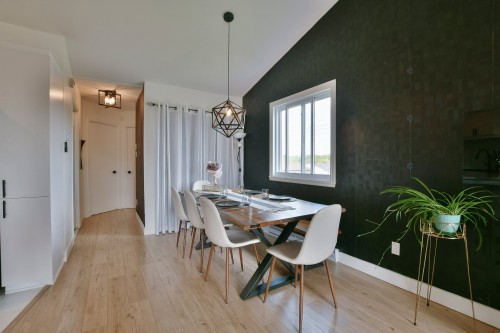 Salle à manger - 301-14595 Rue Sherbrooke E., Montréal (Rivière-Des-Prairies/Pointe-Aux-Trembles), QC - Indoor Photo Showing Dining Room