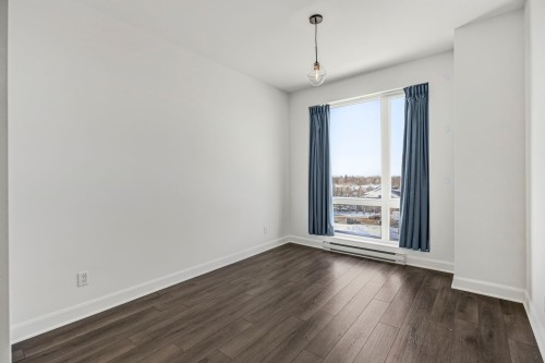 Master Bedroom - 410-245 Ch. Bates, Mont-Royal, QC - Indoor Photo Showing Other Room