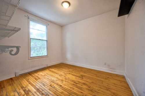 Autre - 2240  - 2242A Rue Dézéry, Montréal (Mercier/Hochelaga-Maisonneuve), QC - Indoor Photo Showing Other Room