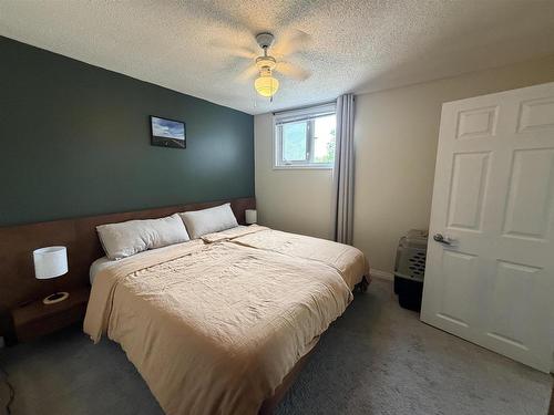 320 Tenth Street, Keewatin, ON - Indoor Photo Showing Bedroom