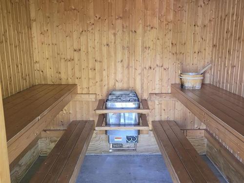 7081 Hwy 61, Neebing, ON - Indoor Photo Showing Other Room
