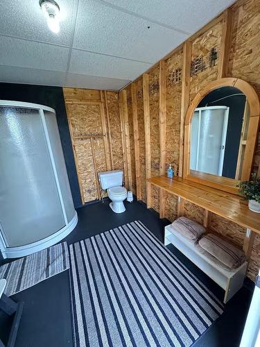 7081 Hwy 61, Neebing, ON - Indoor Photo Showing Bedroom