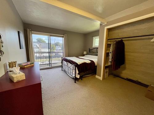 633 Church St, Fort Frances, ON - Indoor Photo Showing Bedroom