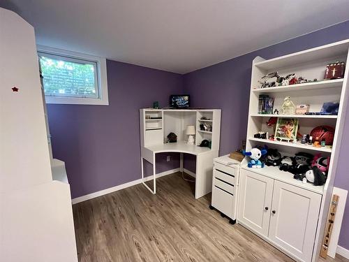 633 Church St, Fort Frances, ON - Indoor