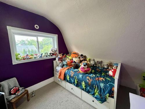 633 Church St, Fort Frances, ON - Indoor Photo Showing Bedroom