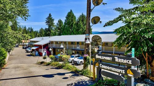 7-7732 Squilax-Anglemont Road, Anglemont, BC - Outdoor