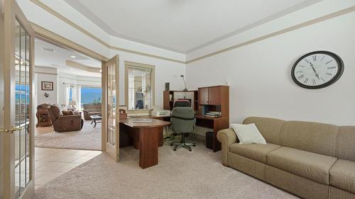 594 Mountain Drive, Vernon, BC - Indoor Photo Showing Other Room