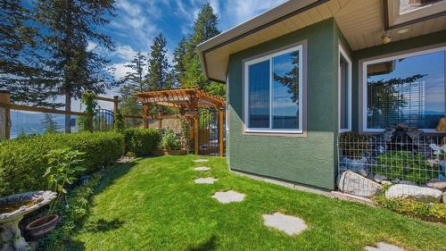 594 Mountain Drive, Vernon, BC - Outdoor