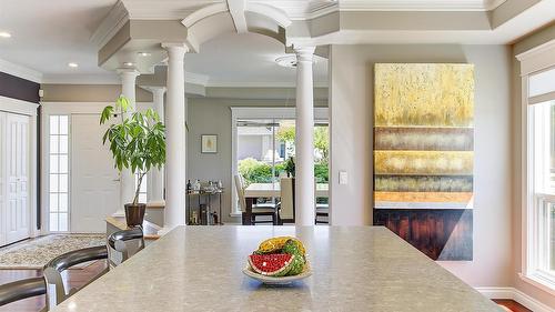 3077 Quail Crescent, Kelowna, BC - Indoor Photo Showing Dining Room