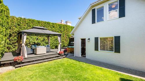 3077 Quail Crescent, Kelowna, BC - Outdoor With Deck Patio Veranda With Exterior