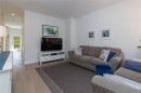 #2-1649 Lloyd Pl, View Royal, BC 