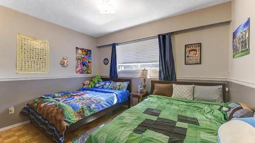 430 Perth Road, Kelowna, BC - Indoor Photo Showing Bedroom