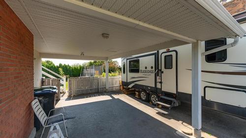 430 Perth Road, Kelowna, BC - Outdoor With Deck Patio Veranda With Exterior