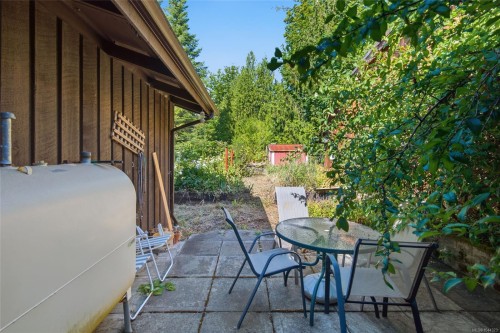 7878 Wardrop Rd, Port Alberni, BC 