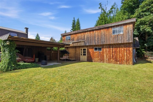 7878 Wardrop Rd, Port Alberni, BC 