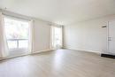 95 West Lake Cr, Winnipeg, MB  - Indoor Photo Showing Other Room 