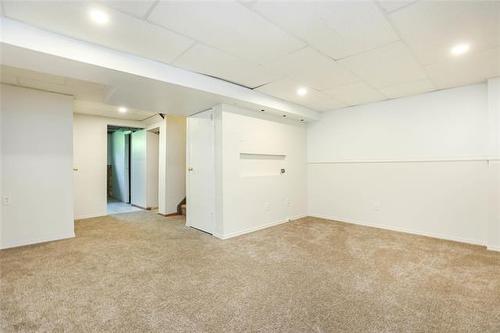 95 West Lake Cr, Winnipeg, MB - Indoor
