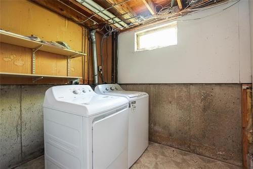 95 West Lake Cr, Winnipeg, MB - Indoor