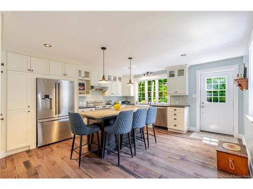 384 Parkhurst Dr, Fredericton, NB 