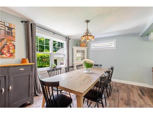384 Parkhurst Dr, Fredericton, NB 
