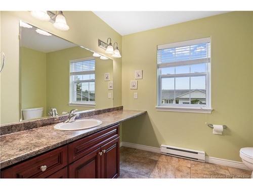 3-110 Domethilde Cres, Dieppe, NB 